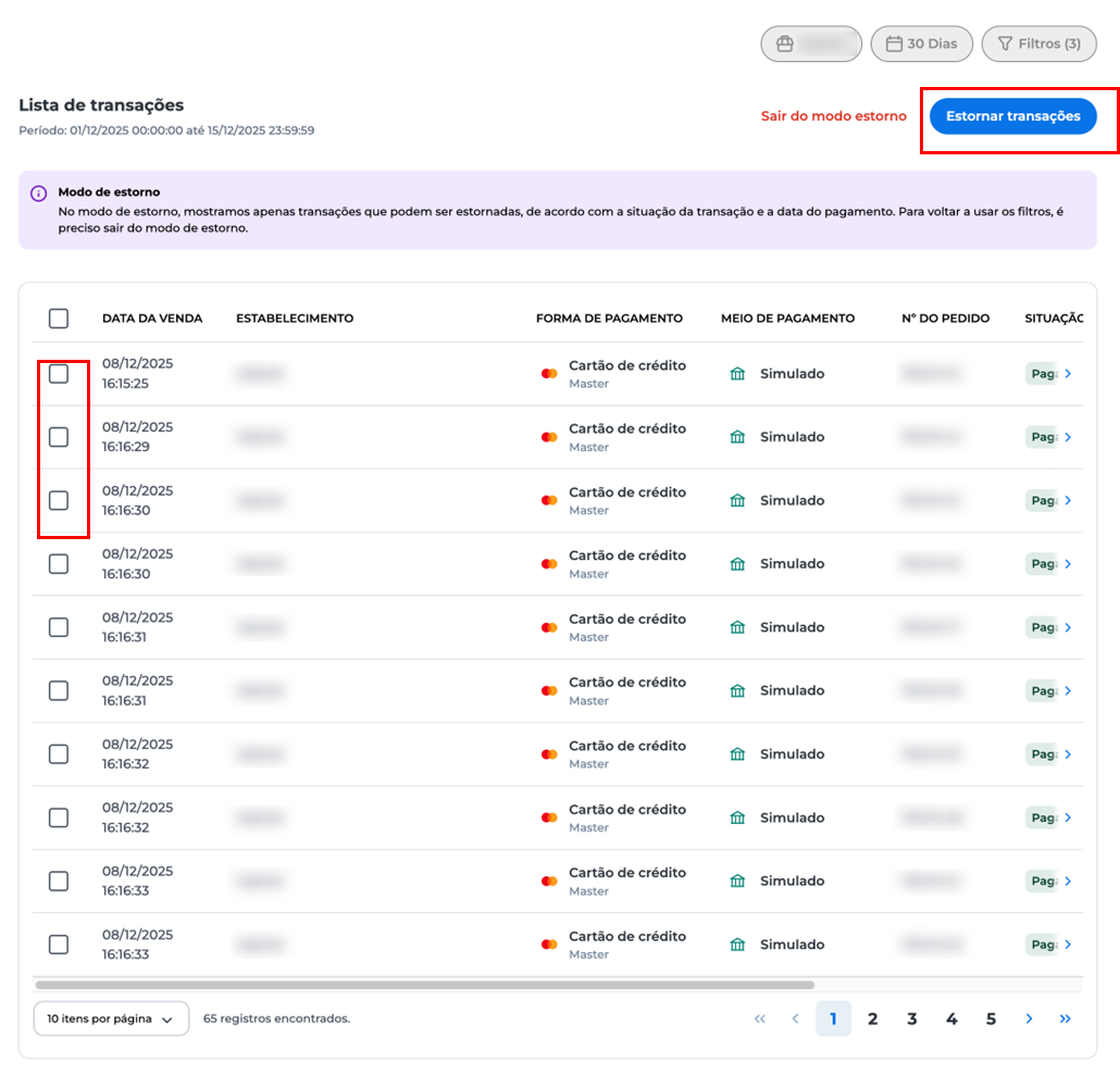 Tela do Portal E-commerce exibindo lista de transações com checkboxes à esquerda e botão azul “Estornar transações” destacado no topo