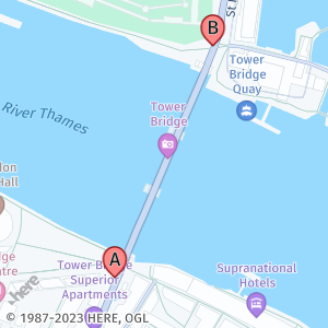 Map position set based on GeoJSON data with padding