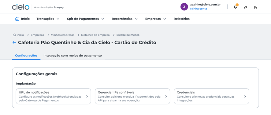 Tela do Portal E-commerce mostrando a seção ‘Configurações gerais’ com três opções: URL de notificações, Gerenciar IPs confiáveis e Credenciais.