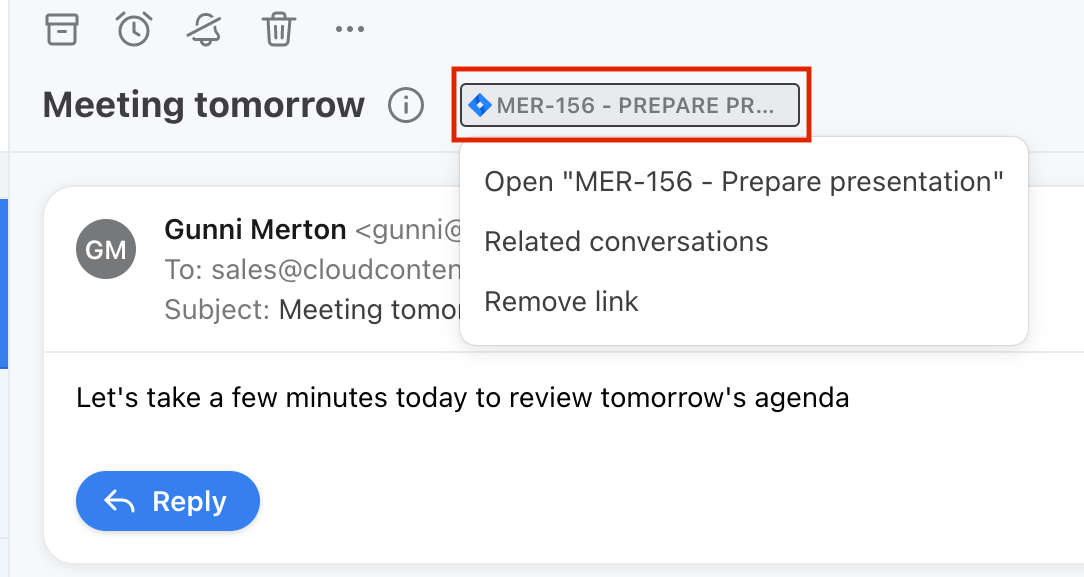 A Jira issue Link applied to a conversation in Front