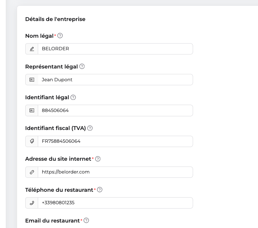 Carte Détails de l'entreprise affichant le nom légal, le représentant légal, l'identifiant légal (SIRET) et l'identifiant fiscal (TVA) de l'enseigne