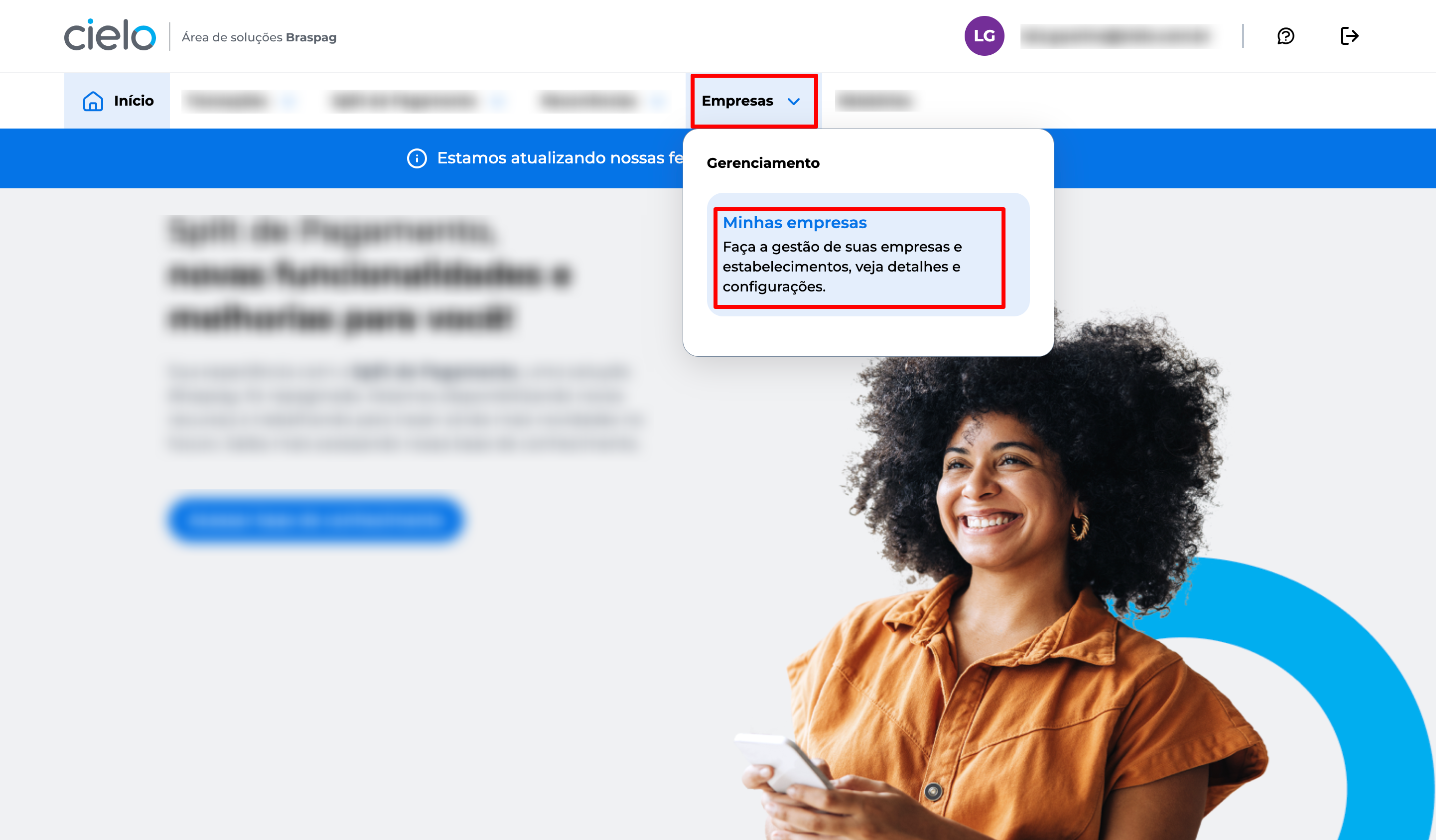 Tela inicial do Portal E-commerce exibindo o menu lateral com a opção "Empresas" destacada. Abaixo, a opção "Minhas Empresas" está selecionada, indicando o caminho para visualizar os estabelecimentos vinculados ao CNPJ.