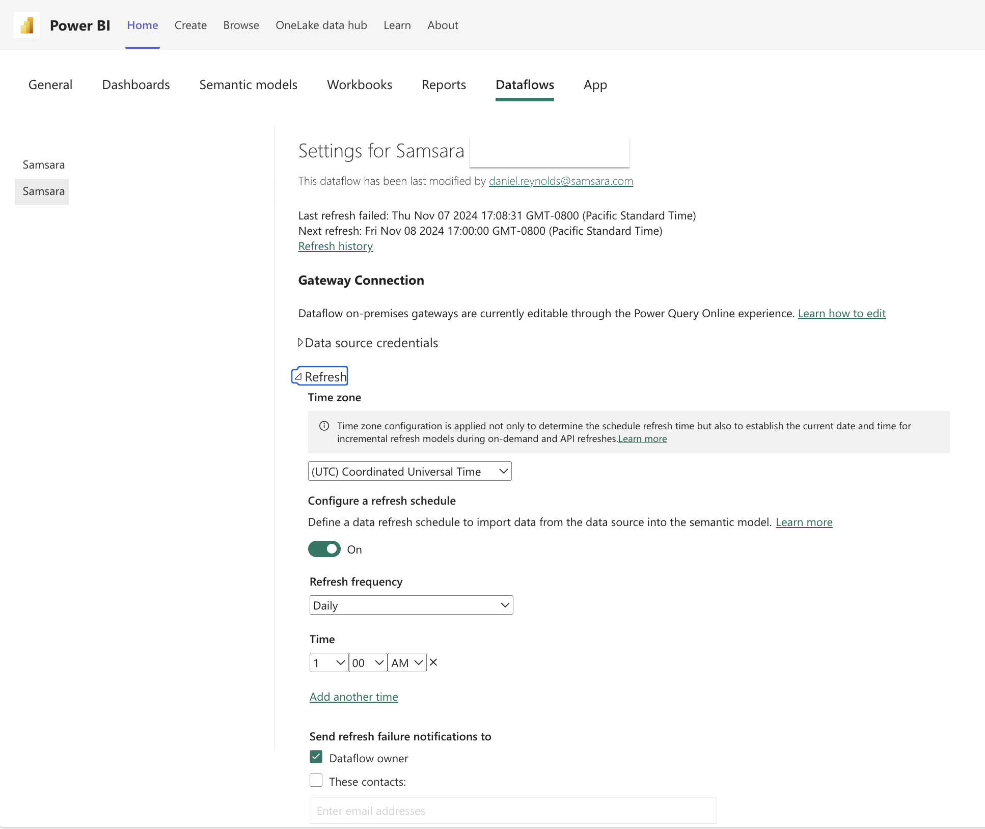 Example of scheduled refresh for a dataflow connection.