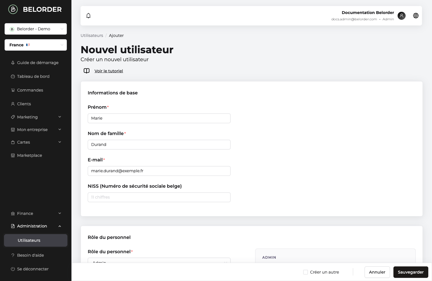 Formulaire Nouvel utilisateur avec les champs Prénom, Nom de famille, E-mail, NISS et la section Rôle du personnel