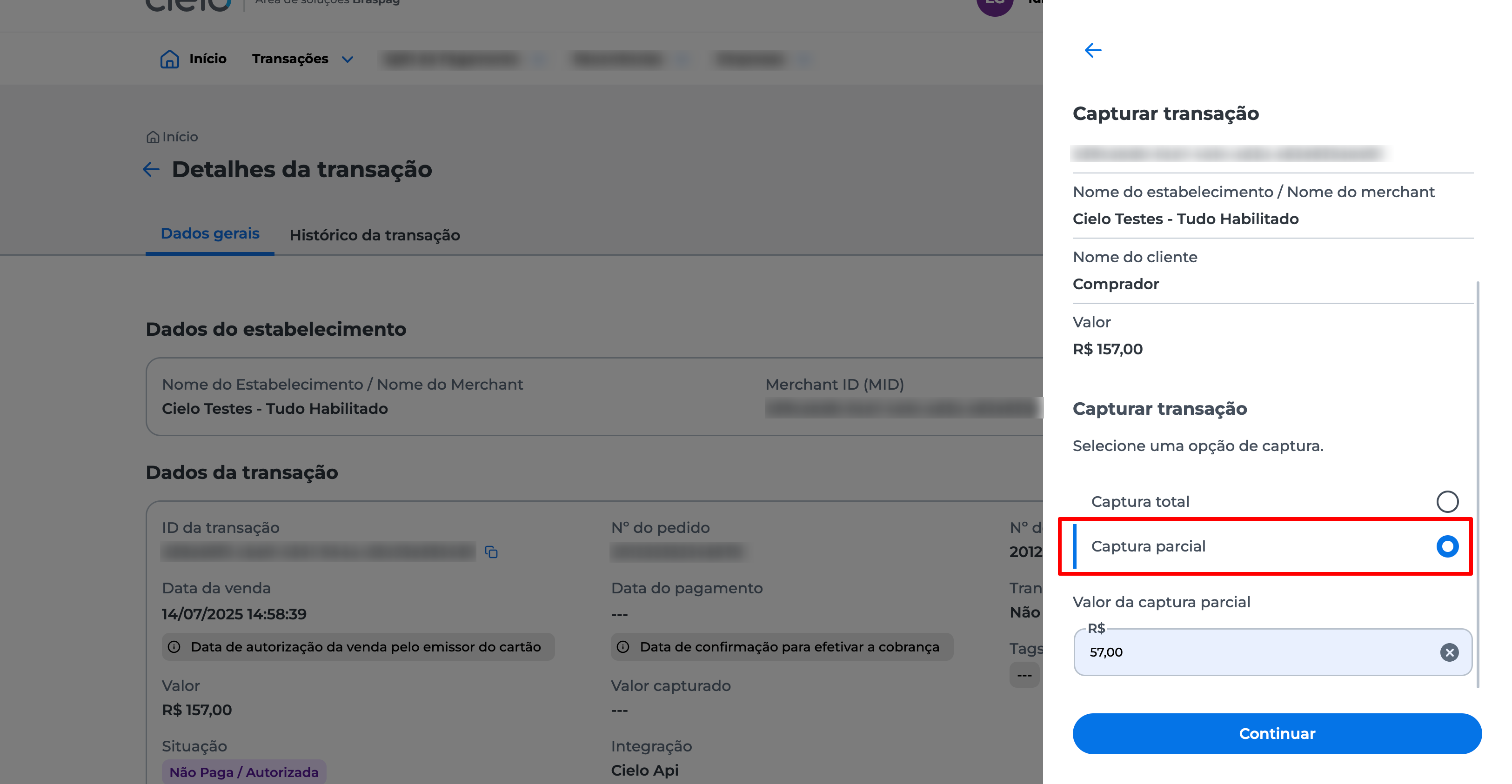 Tela exibindo opções de captura. A opção "Captura parcial" está selecionada, indicando que apenas parte do valor da transação será capturada. Um botão "Continuar" está visível para avançar no processo.