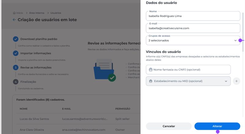 Tela de revisão dos dados no processo de criação de usuários em lote no portal e-commerce, exibindo informações preenchidas e opção para editar antes do envio final.