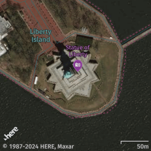 Map positioning based on center along with zoom