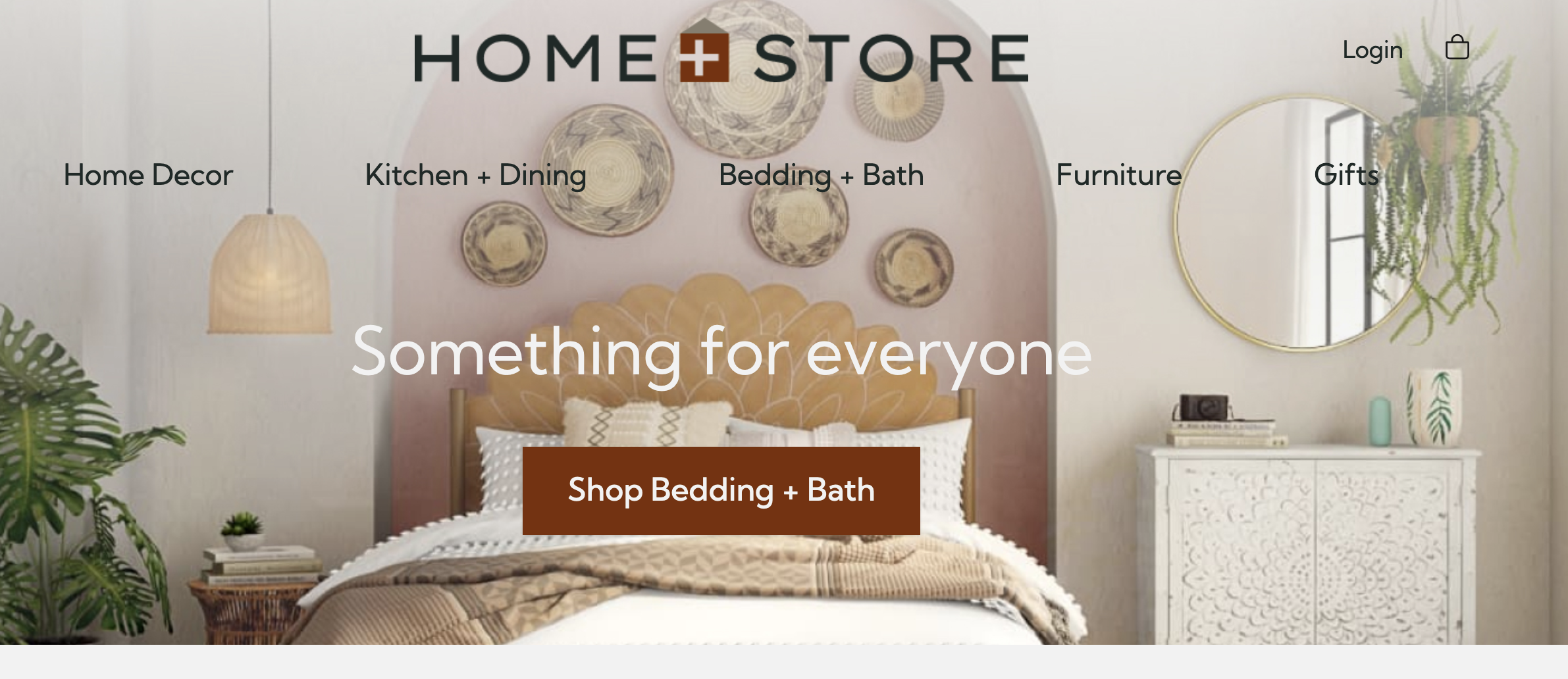 Landing page WITH RTP enabled - this visitor had interests in Bedding and Bath products, so HomeStore changed it for her