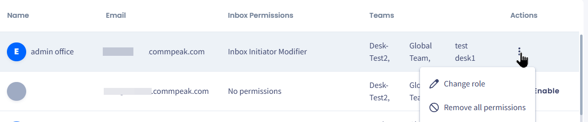 Screenshot with the user management options